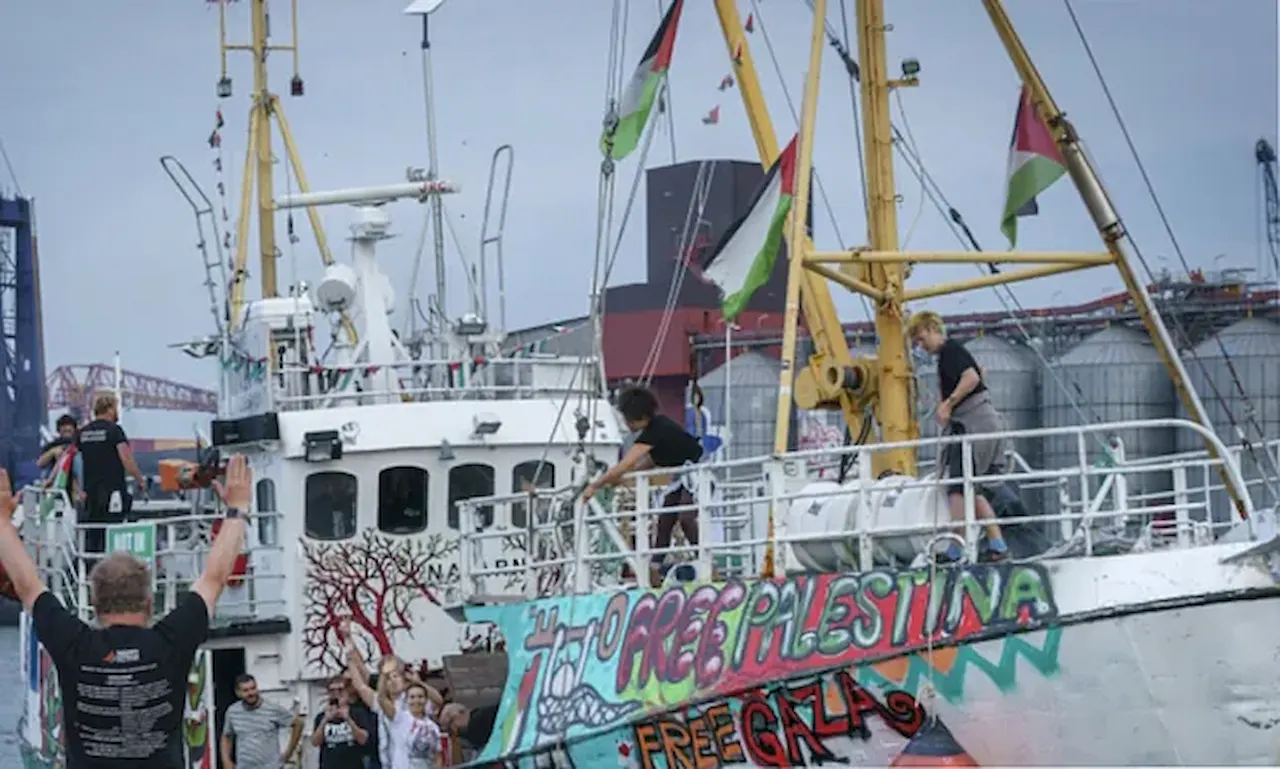El barco civil 'Handala' con ayuda humanitaria, "interceptado violentamente por el Ejército israelí / Foto: EP