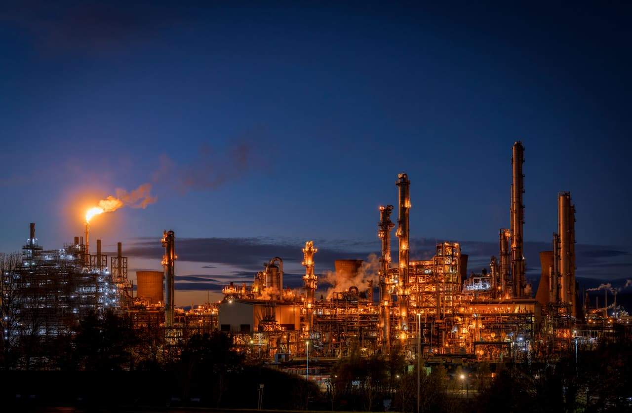 La industria petroquímica presiona contra el Tratado Global de Plásticos. 'Plásticos, ganancias y poder' / Foto: Greenpeace UK