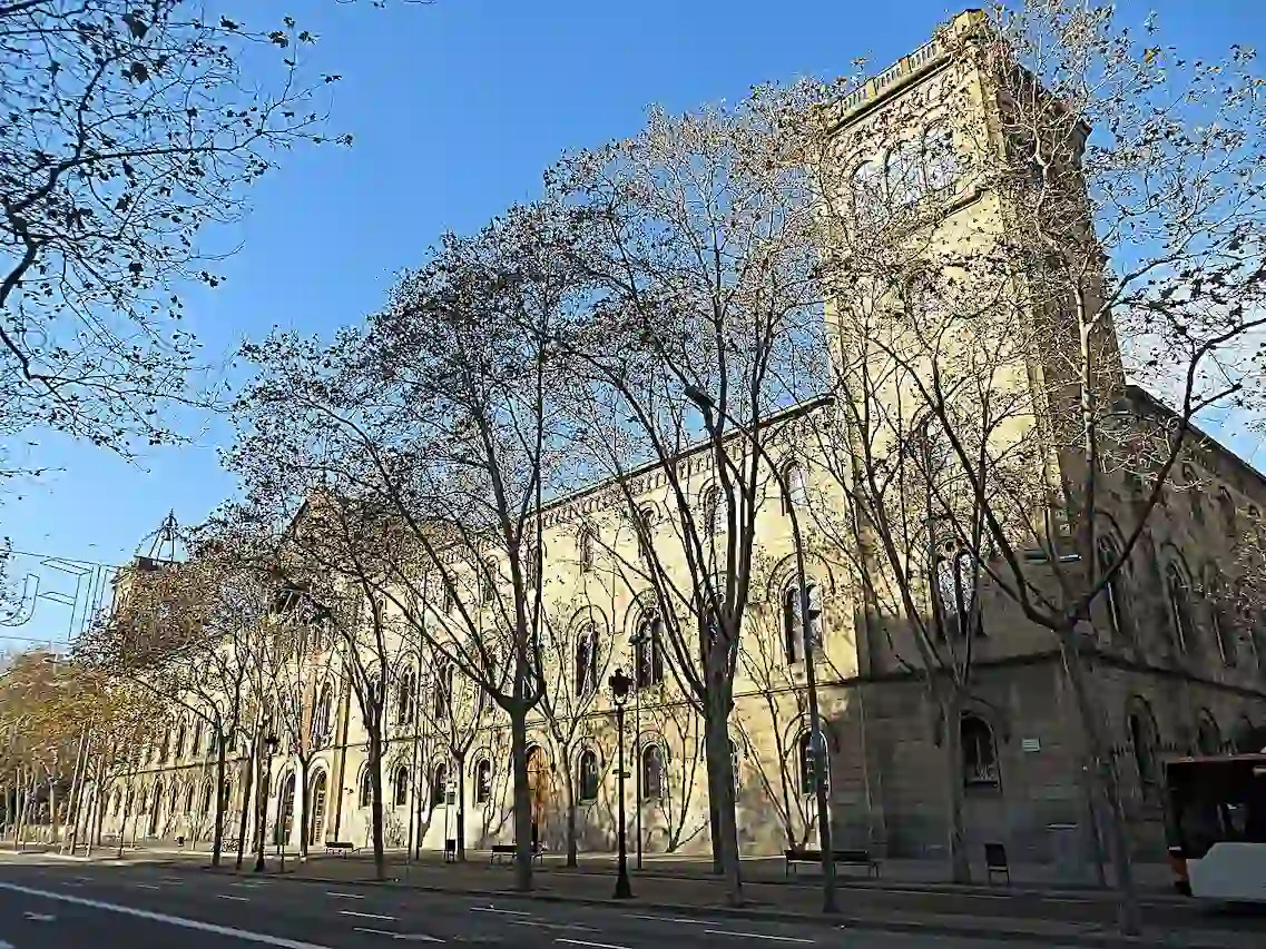 Universidad de Barcelona (UB). La delegada de Violencia de Género inaugura un congreso vinculado a CREA, denunciado por abusos / Foto: Wikimedia