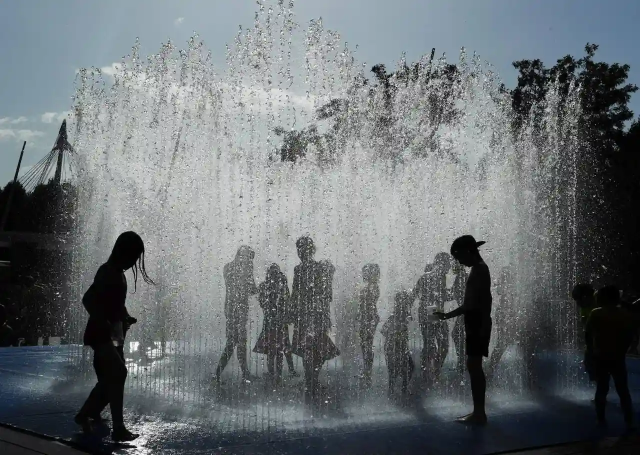 La ola de calor record del verano 2024 / Foto: EFE-Facundo Arrizabalaga