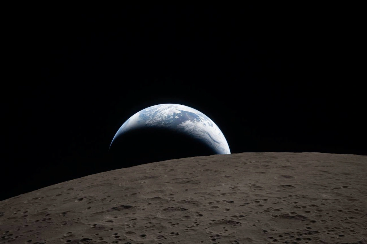 La primera foto de la Tierra vista desde la cara oculta de la Luna / Foto: NASA La primera foto de la Tierra vista desde la cara oculta de la Luna / Foto: NASA