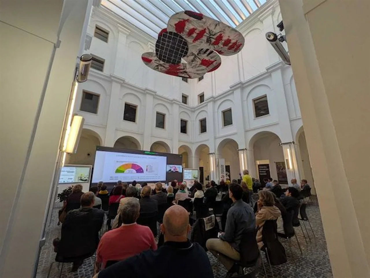 Presentación del informe ‘Cierre nuclear y transición energética: el caso de Almaraz’ / Foto: Greenpeace