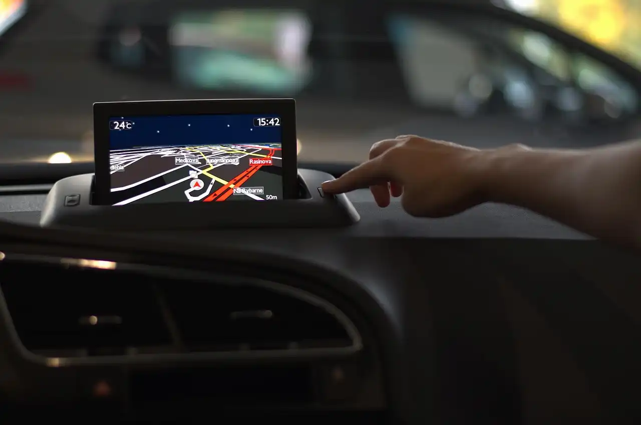 Navegador GPS en el coche / Foto: PB