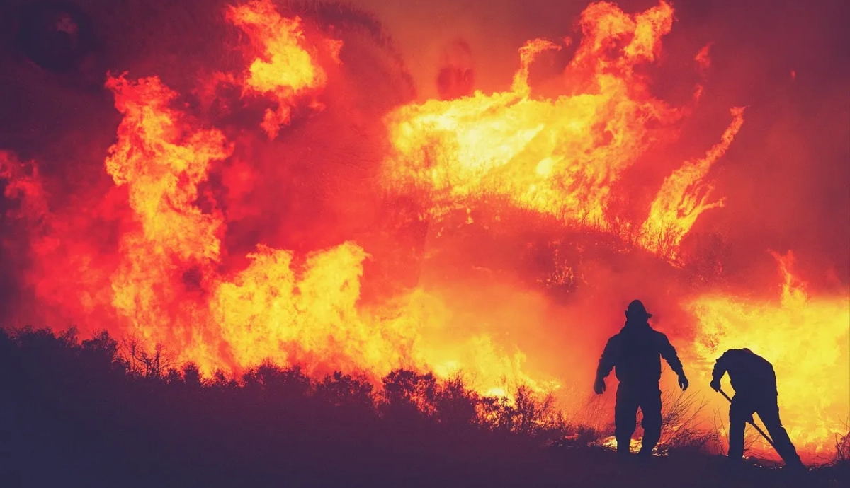 UGT y CCOO piden una ley estatal de bomberos