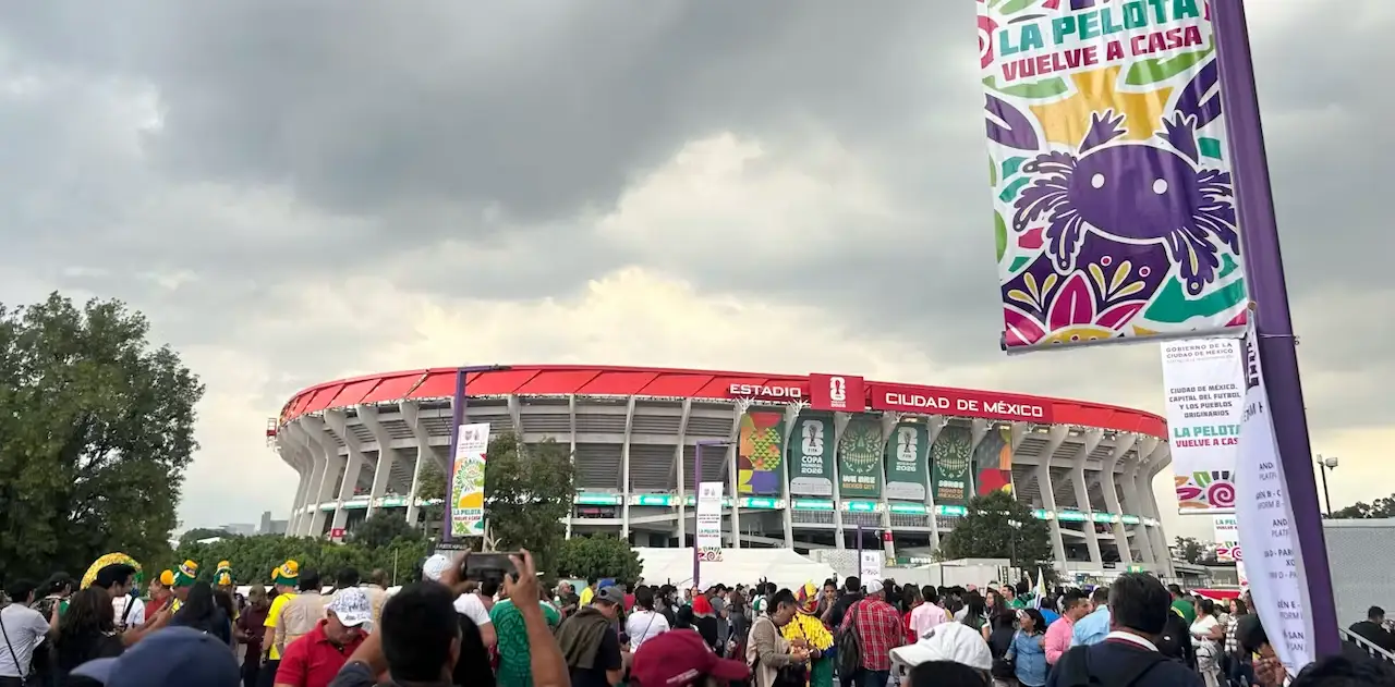 Mundial 2026. Exterior del Estadio Azteca de Ciudad de México / Foto: The Conversation