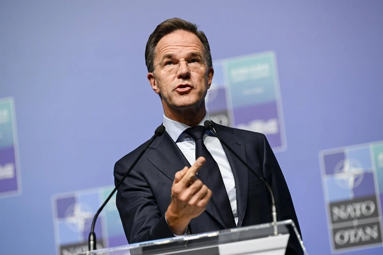 El secretario general de la OTAN, Mark Rutte, comparece en Ankara antes de la cumbre de líderes aliados en la capital turca / Foto: EP
