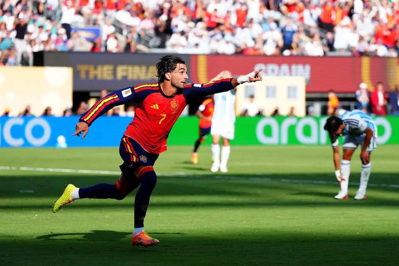 Los sismómetros de toda España registraron el momento exacto en que Ferran Torres marcó el 1-0 en la prórroga / Foto: EP Los sismómetros de toda España registraron el momento exacto en que Ferran Torres marcó el 1-0 en la prórroga / Foto: EP
