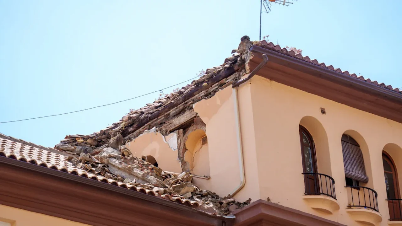 Imágenes de los daños provocados por el terremoto en Granada, Andalucía (España), a 18 de agosto de 2026 / Foto: EP Imágenes de los daños provocados por el terremoto en Granada, Andalucía (España), a 18 de agosto de 2026 / Foto: EP