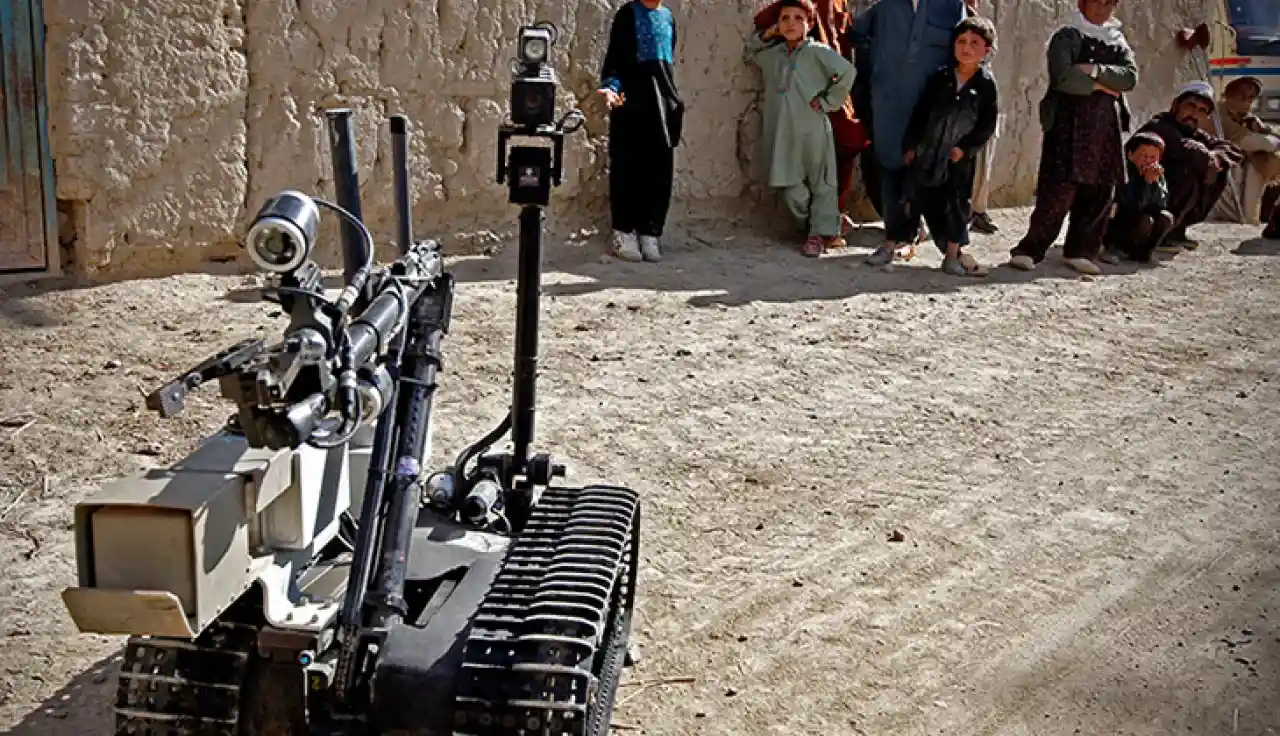 Establecer límites para las armas autónomas / Foto: ICRC