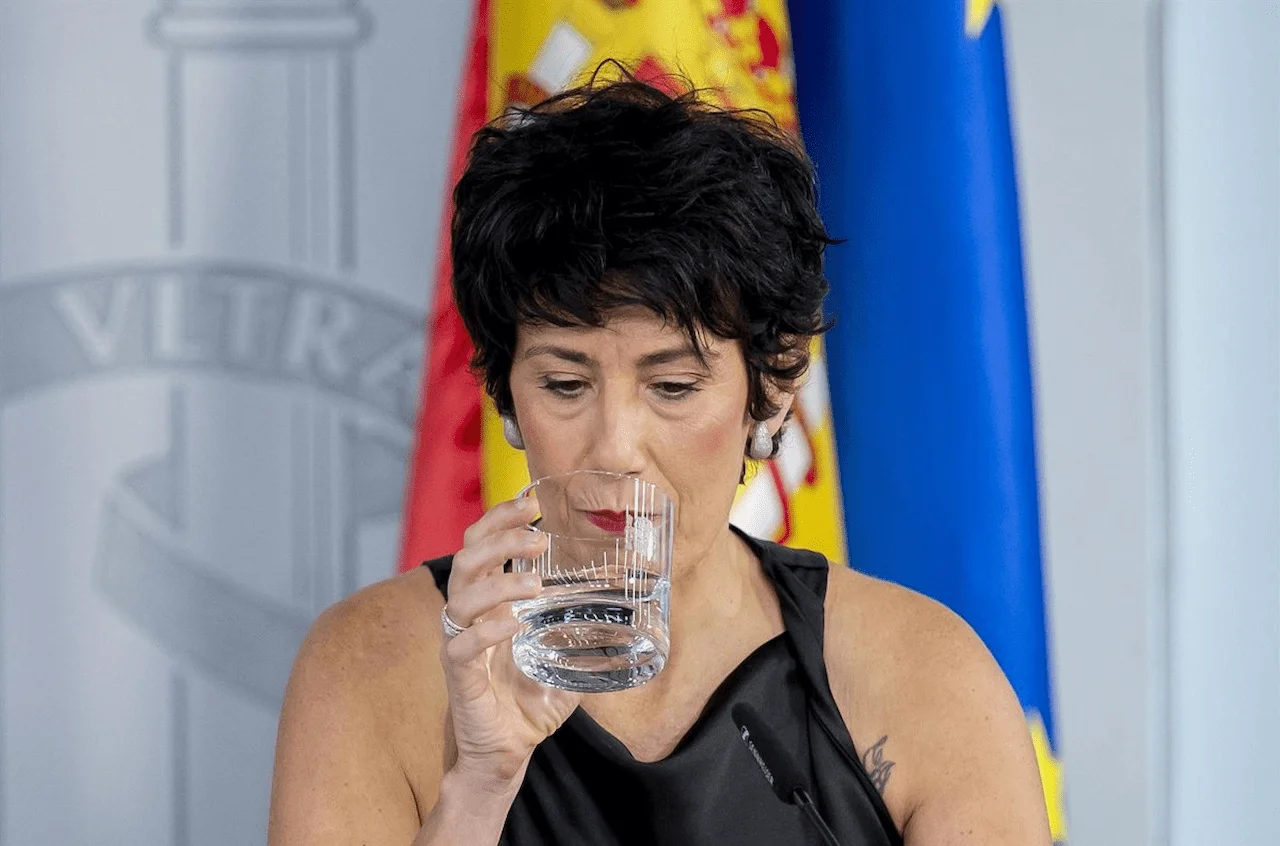 La ministra de Inclusión, Seguridad Social y Migraciones y portavoz del Gobierno, Elma Saiz, durante la rueda de prensa posterior al Consejo de Ministros, a 8 de septiembre de 2026, en Madrid (España) / Foto: EP La ministra de Inclusión, Seguridad Social y Migraciones y portavoz del Gobierno, Elma Saiz, durante la rueda de prensa posterior al Consejo de Ministros, a 8 de septiembre de 2026, en Madrid (España) / Foto: EP