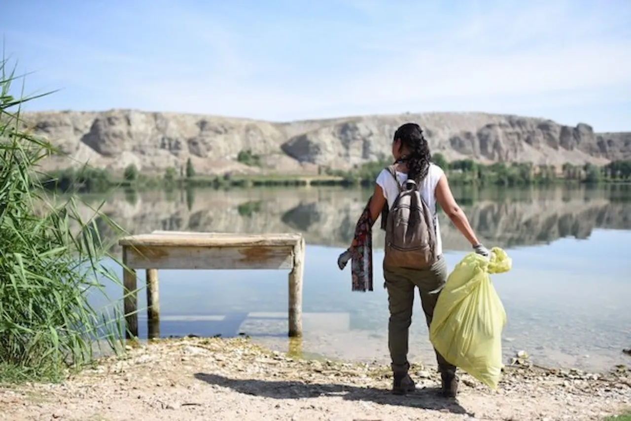 Décima edición de ‘1m2 contra la basuraleza’ del Proyecto LIBERA / Foto: SEO/BirdLife