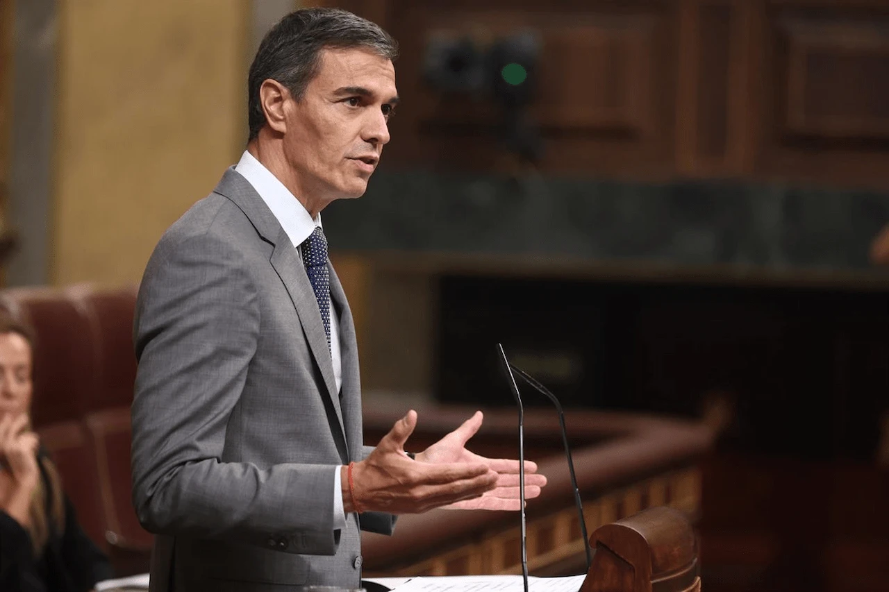 El presidente del Gobierno, Pedro Sánchez, interviene durante una sesión plenaria, en el Congreso de los Diputados, a 2 de octubre de 2026, en Madrid (España) / Foto: EP