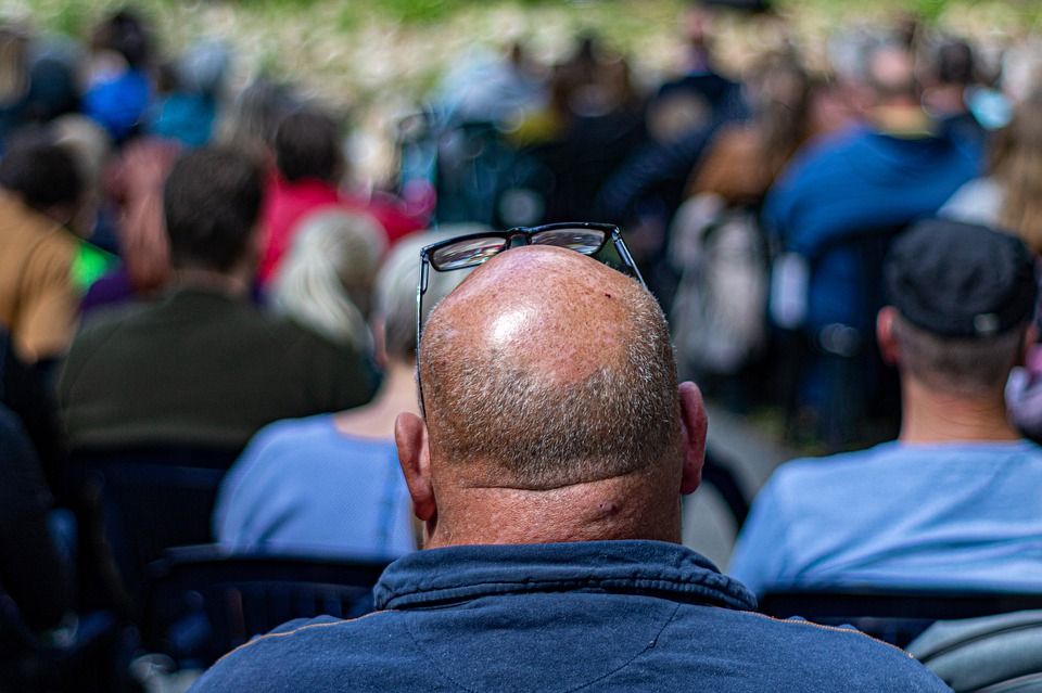 No existen apenas estudios sobre cómo afecta la contaminación a la piel o el pelo / Foto: Erik Lyngsoe