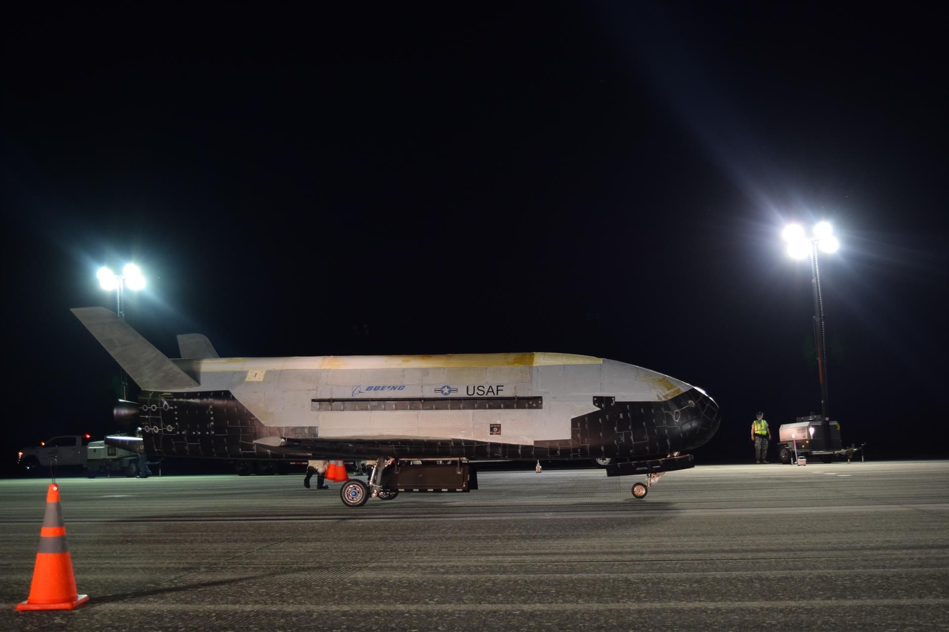El X-37B salió en setiembre de 2017 en su quinta misión de prueba / Foto: USAF
