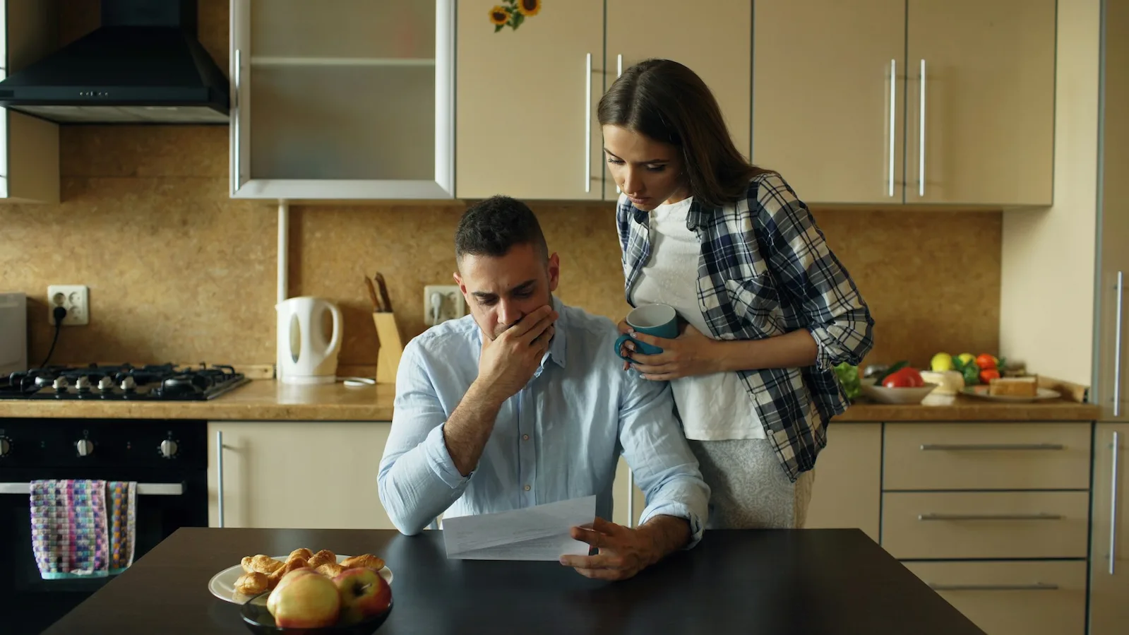 La vivienda empuja a 770.000 trabajadores más a la pobreza en España / Foto: UP