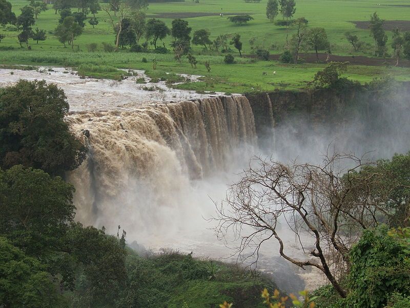 Cataratas en Etiopía del Nilo Azul, uno de los dos cursos que se acaban uniendo en el Sáhara / Foto: Viquipèdia