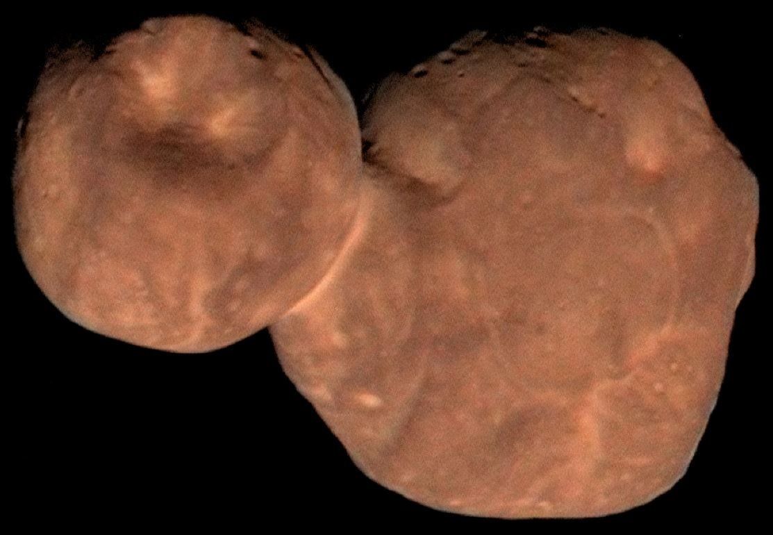 Imagen tomada por la sonda del pequeño cuerpo rocoso situado en los confines del Sistema Solar / Foto: NASA