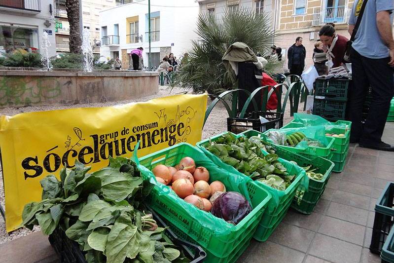 La compra directa al agricultor garantiza la frescura del alimento / Foto: Sóc el que menge