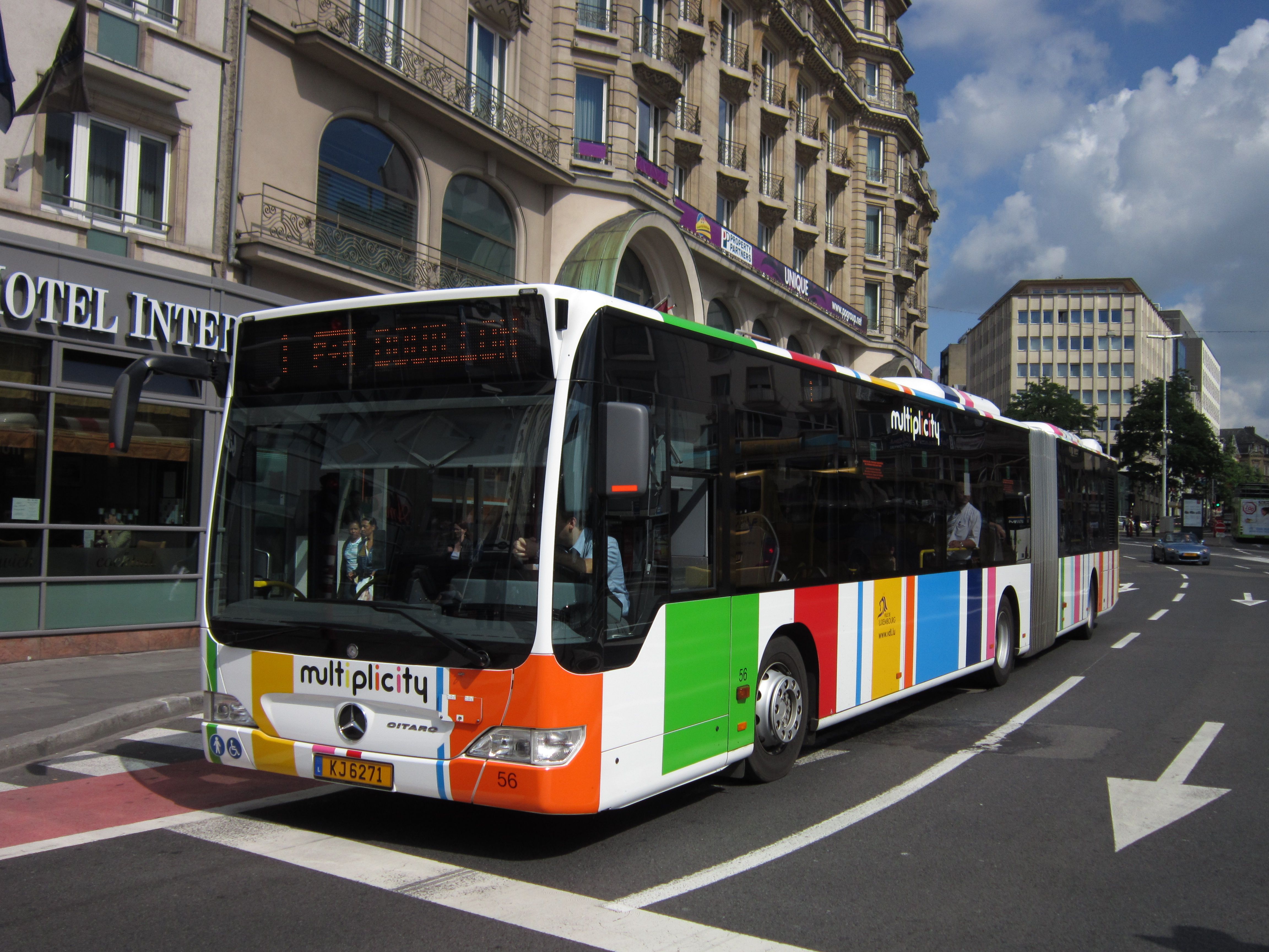 Autobús urbano de la capital del país más rico de Europa / Foto: Wikimedia Commons