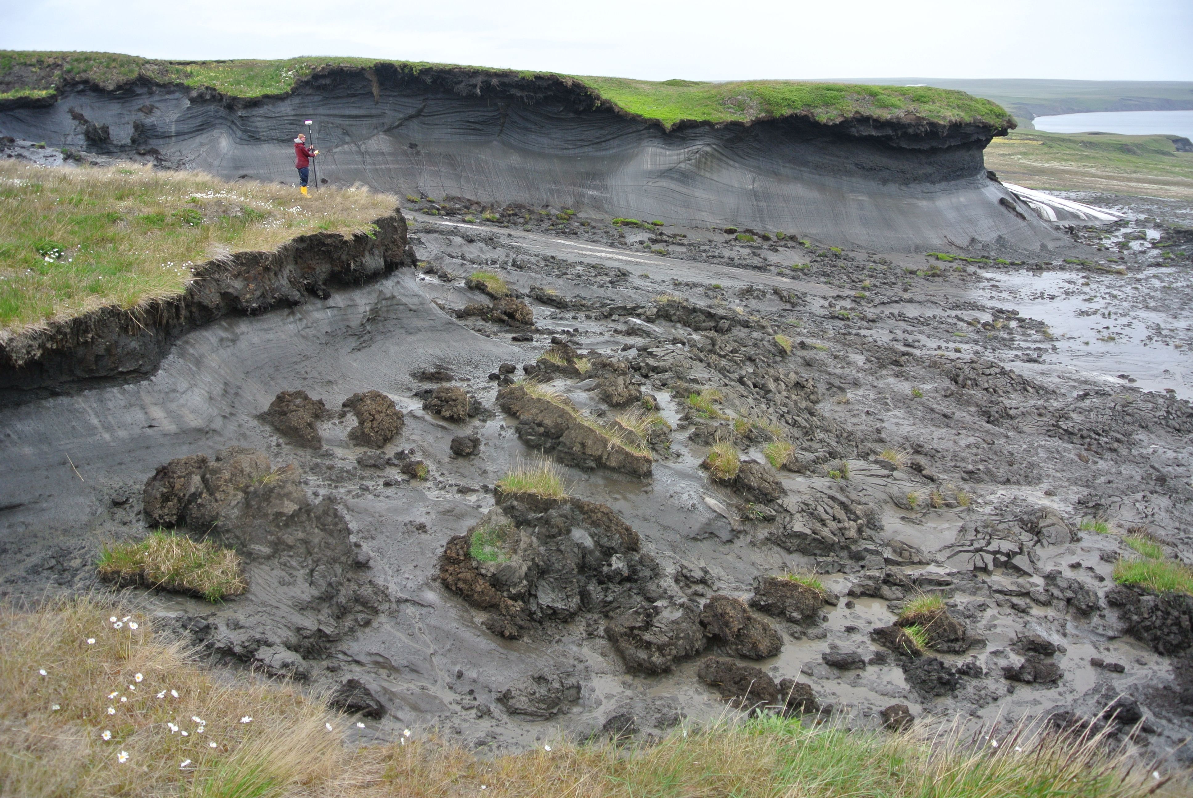 Permafrost descongelándose en la isla de Herschel, en Canadá / Foto: Wikipedia