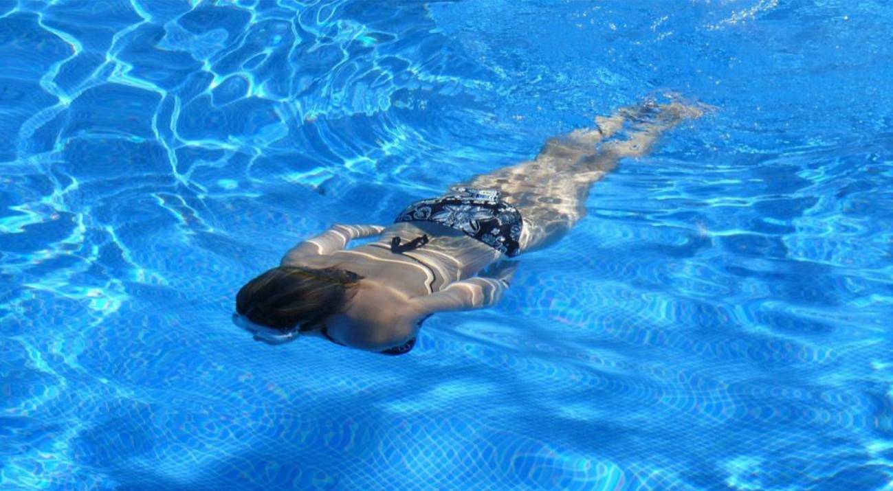 Los desinfectantes habituales en las piscinas ya eliminan el coronavirus   Pixabay