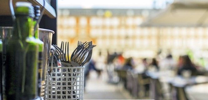 Un restaurante en la Plaza Mayor de Madrid. / Foto: LemneiPhoto