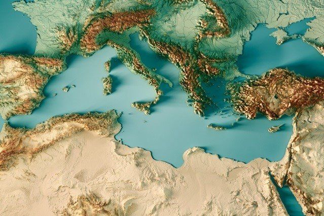 Maqueta con relieve de la región mediterránea / EP