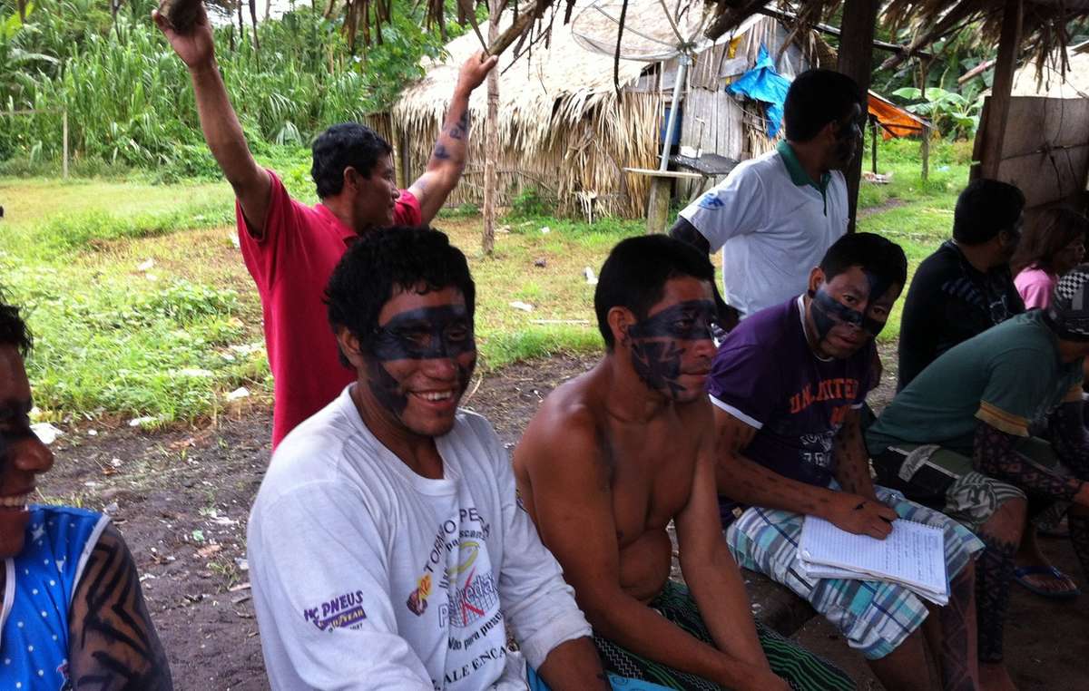Los araras de Cachoeira Seca sufren la tasa más alta conocida de infección por COVID-19 en la Amazonia brasileña / Foto: Leila Burger - Survival Los araras de Cachoeira Seca sufren la tasa más alta conocida de infección por COVID-19 en la Amazonia brasileña / Foto: Leila Burger - Survival