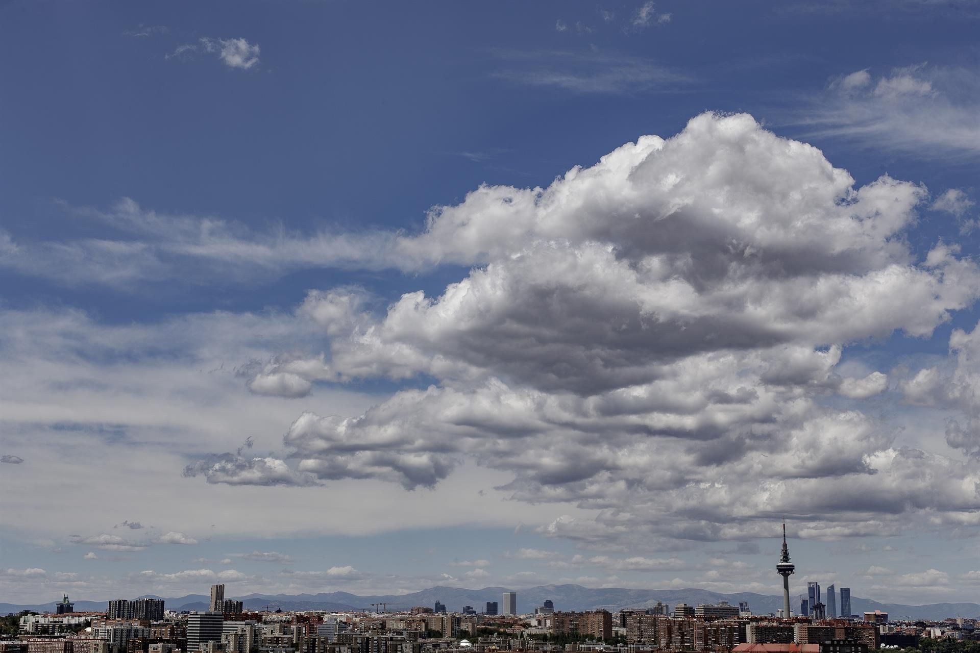 Vista de Madrid, con Torrespaña y las Cuatro Torres al fondo / Foto: EP