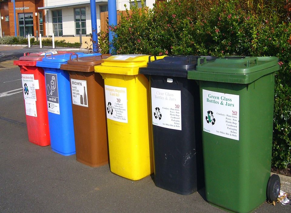 Los diferentes contenedores de separación de residuos / Foto: Pixabay
