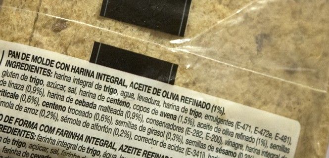 Lista de los ingredientes de un pan de molde industrial / Foto: CF