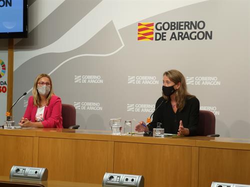 La directora del Instituto Aragonés del Agua, Dolores Fornals, y la directora del CITA, Lucia Soriano / Foto: EP