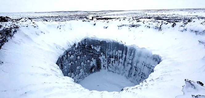 Se han encontrado siete grandes aberturas / Foto: Vladimir Pushkarev - Russian Centre of Arctic Exploration