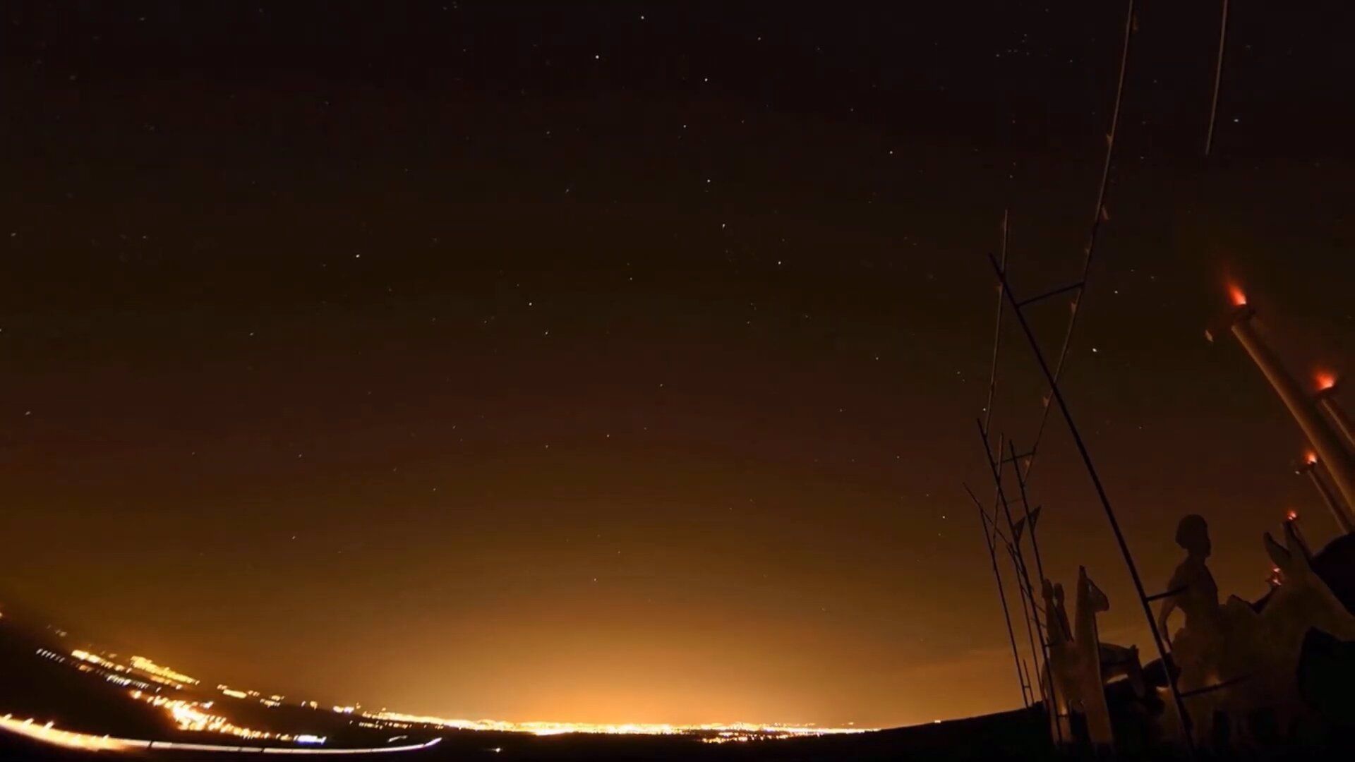 Imagen del trailer del documental ‘Pirineos La Nuit’ / EP