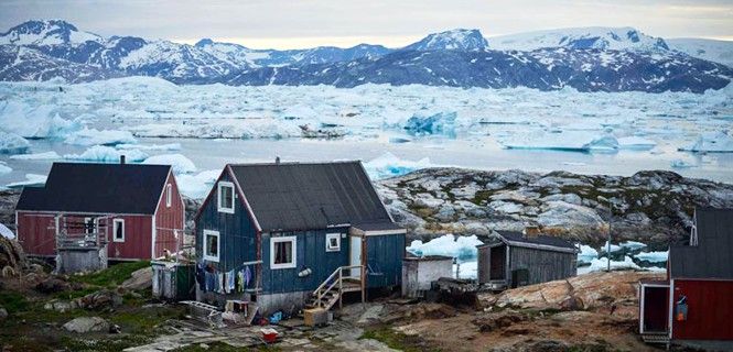 Icebergs de Tiniteqilaaq, en el este de Groenlandia / Foto: Greenpeace - Pedro Armestre