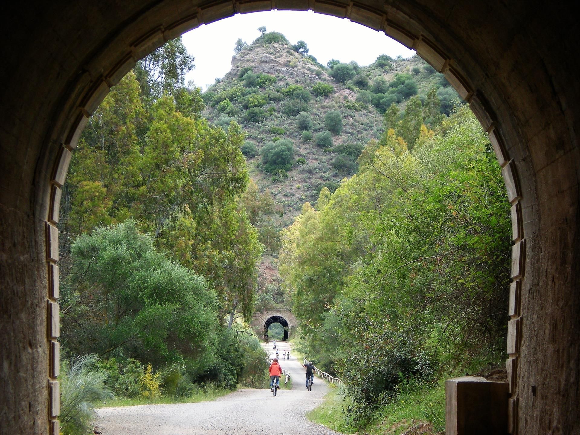 El Programa Vías Verdes fue creado en 1993 por la Fundación de los Ferrocarriles Españoles / Foto: EP