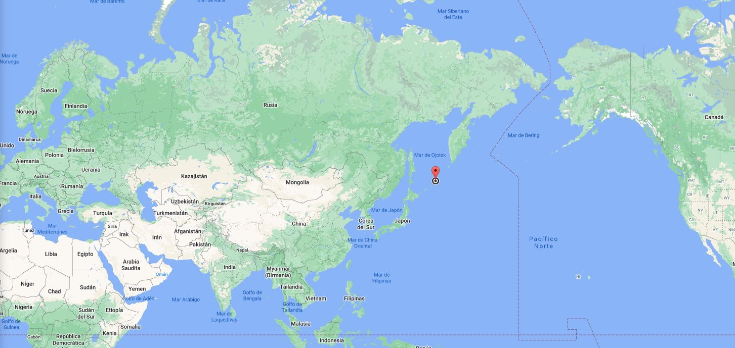 Fosa oceánica de las Kuriles, al norte de Japón y con 10.542 metros de profundidad, en el océano Pacífico Noroccidental / Mapa: GM