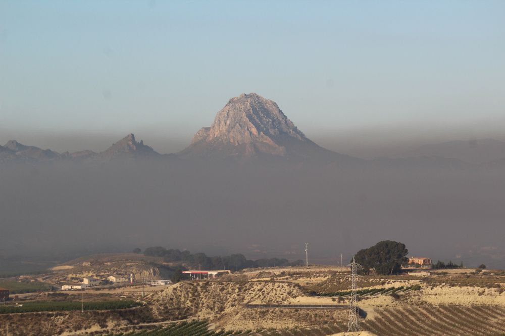 Contaminación por las quemas antiheladas. Cieza (Murcia), marzo 2019 /Foto: Ecologistas en Acción