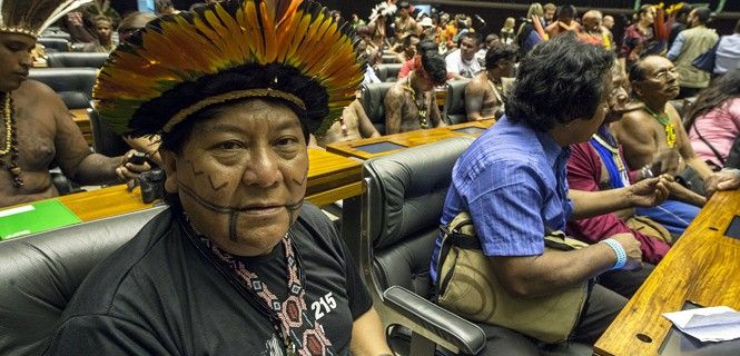 Pueblos indígenas en el parlamento brasileño con motivo del Día del Indio / Fotos: Mário Vilela - Funai