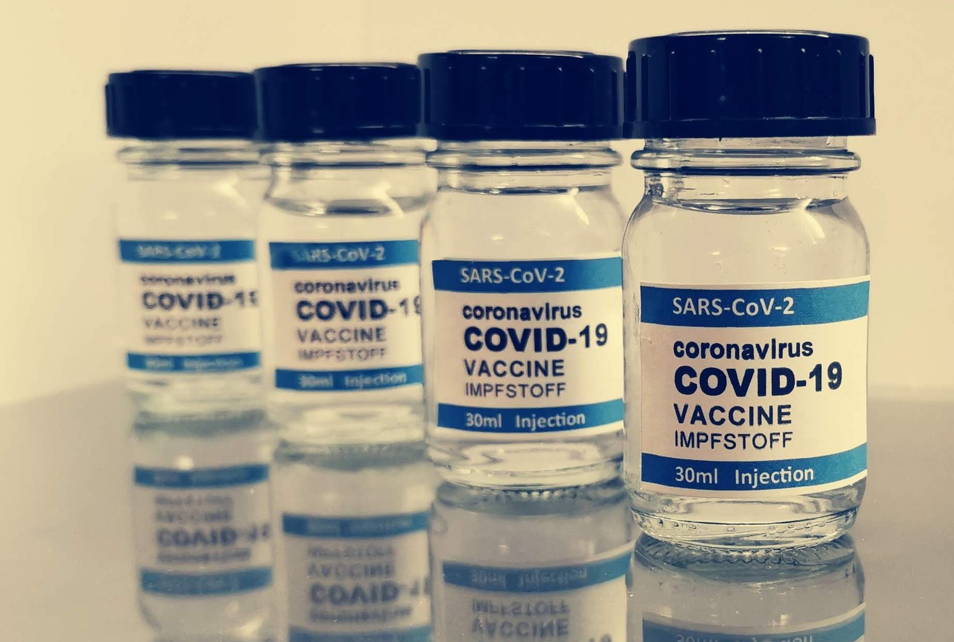 Vacuna. Covid-19, coronavirus / Foto:  Wilfried Pohnke - Pixabay