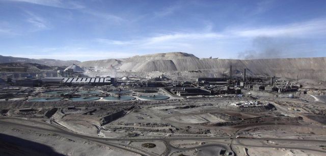Mina de Chuquicamata es una mina de cobre, oro y molibdeno a cielo abierto al norte de Chile / Foto: Ivan Alvarado - Reuters - EP - Archivo