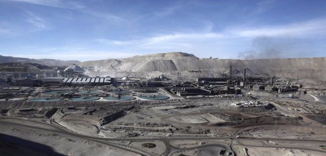 Mina de Chuquicamata es una mina de cobre, oro y molibdeno a cielo abierto al norte de Chile / Foto: Ivan Alvarado - Reuters - EP - Archivo Mina de Chuquicamata es una mina de cobre, oro y molibdeno a cielo abierto al norte de Chile / Foto: Ivan Alvarado - Reuters - EP - Archivo