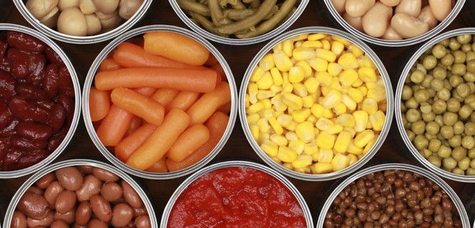 Las latas examinadas contienen verduras, frutas, sopas, caldos, salsas y lácteos / Foto: Boarding1Now