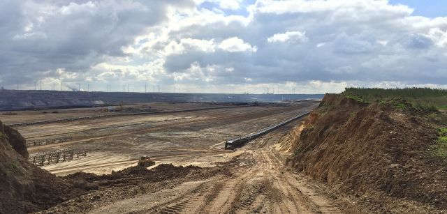 La minería también comporta la destrucción del territorio / Foto: Pixabay