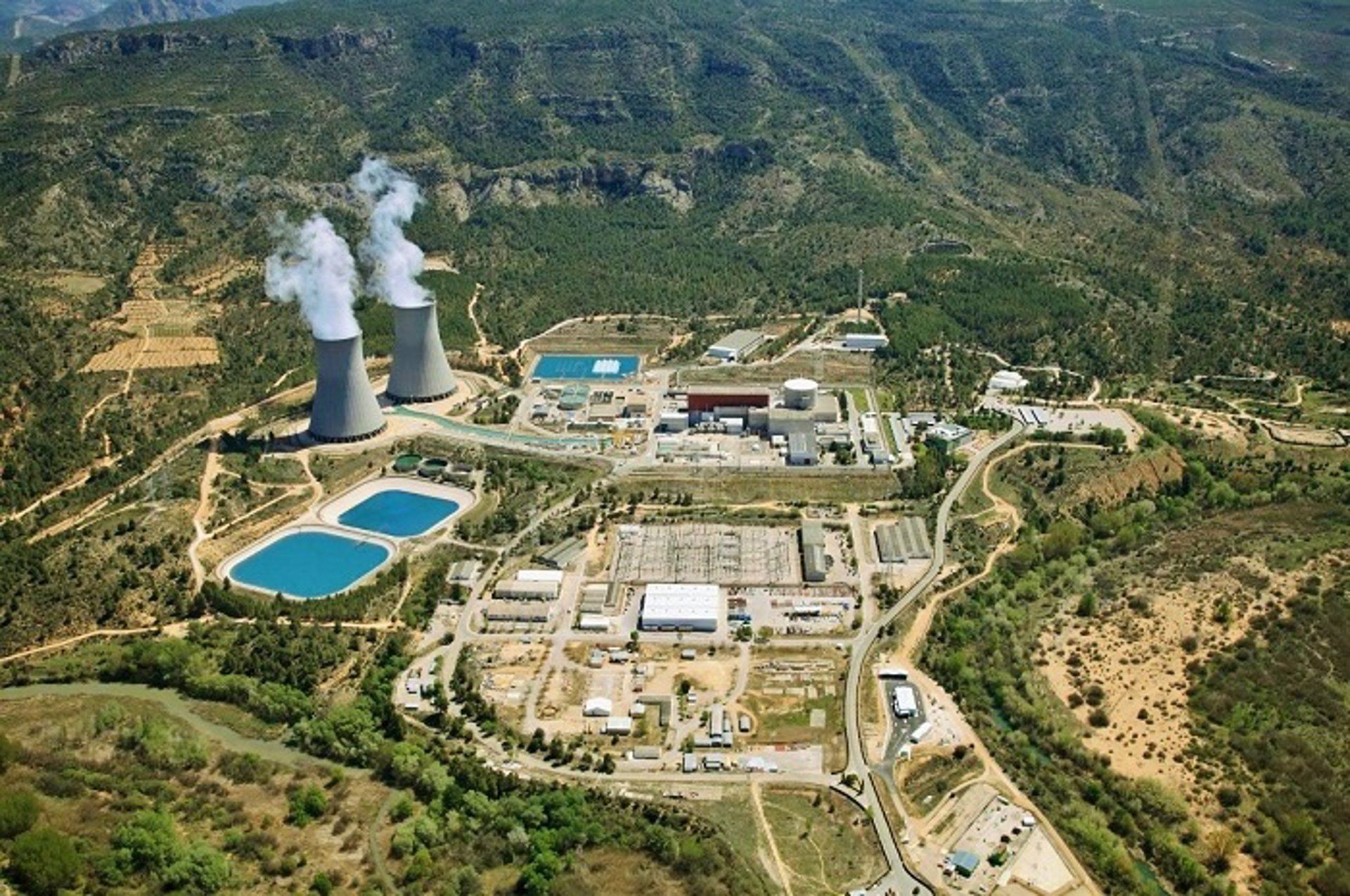 Vista aérea de la central nuclear de Cofrentes (Valencia) / Foto: EP